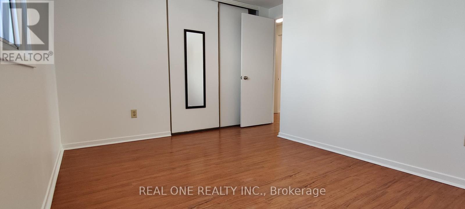 50 - 646 Village Parkway, Markham, Ontario  L3R 2S7 - Photo 25 - N12896740