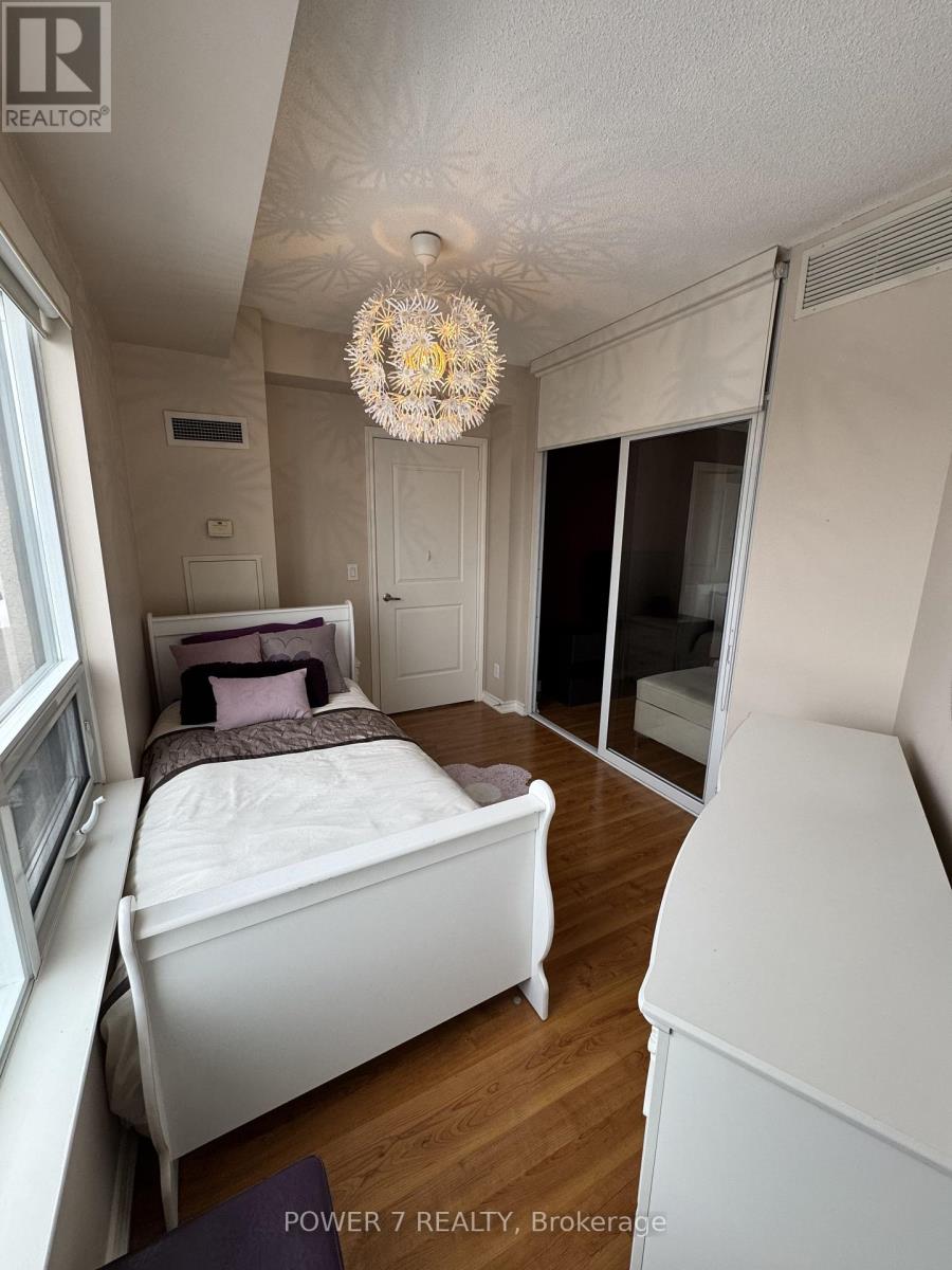 1615 - 9235 Jane Street, Vaughan, Ontario  L6A 0J8 - Photo 11 - N12896810