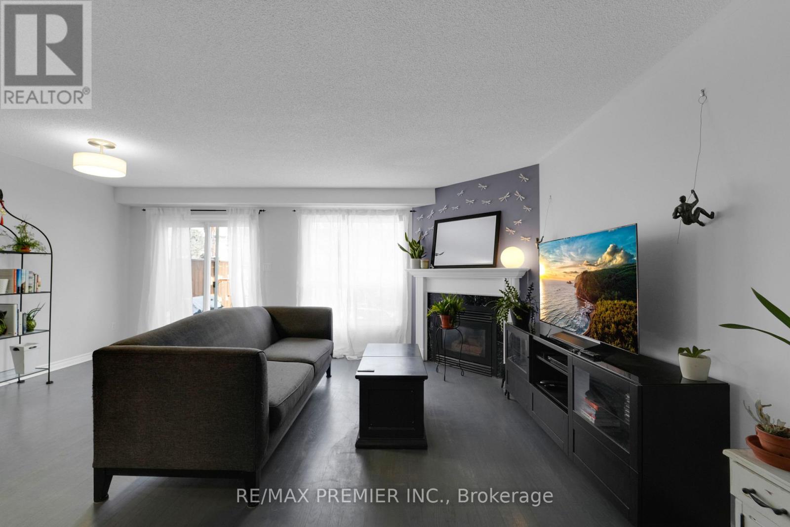 15 Michelle Drive, Vaughan, Ontario  L4L 9B8 - Photo 15 - N12896838