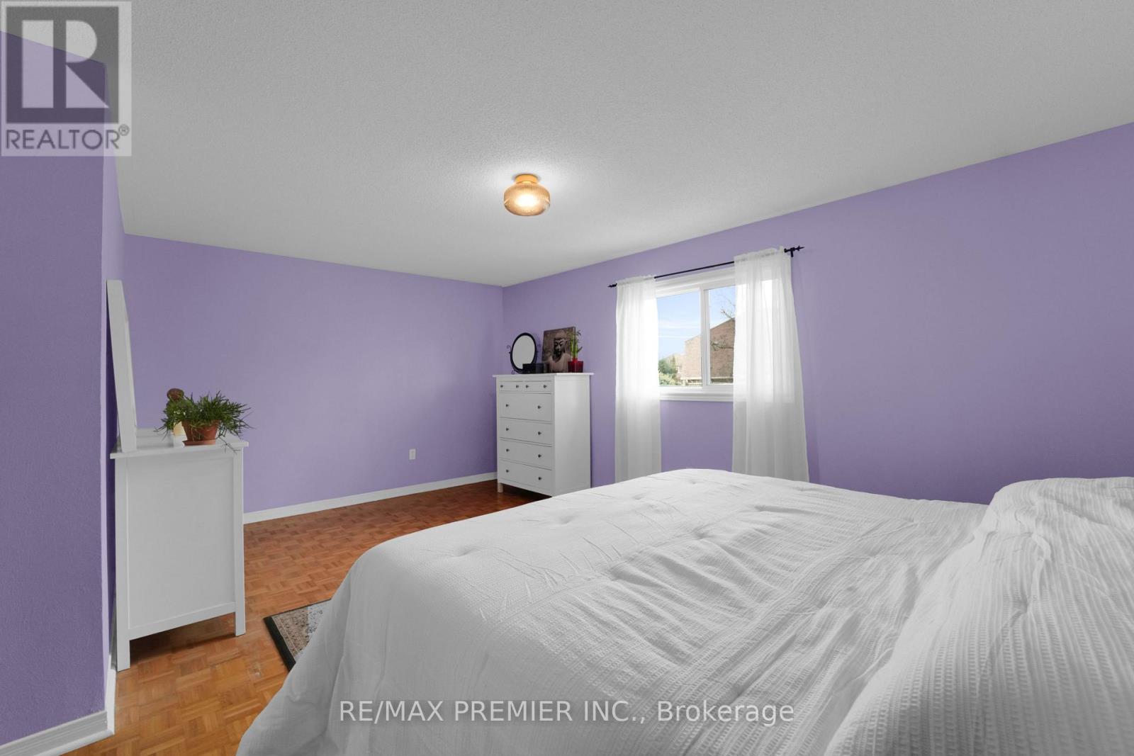 15 Michelle Drive, Vaughan, Ontario  L4L 9B8 - Photo 20 - N12896838