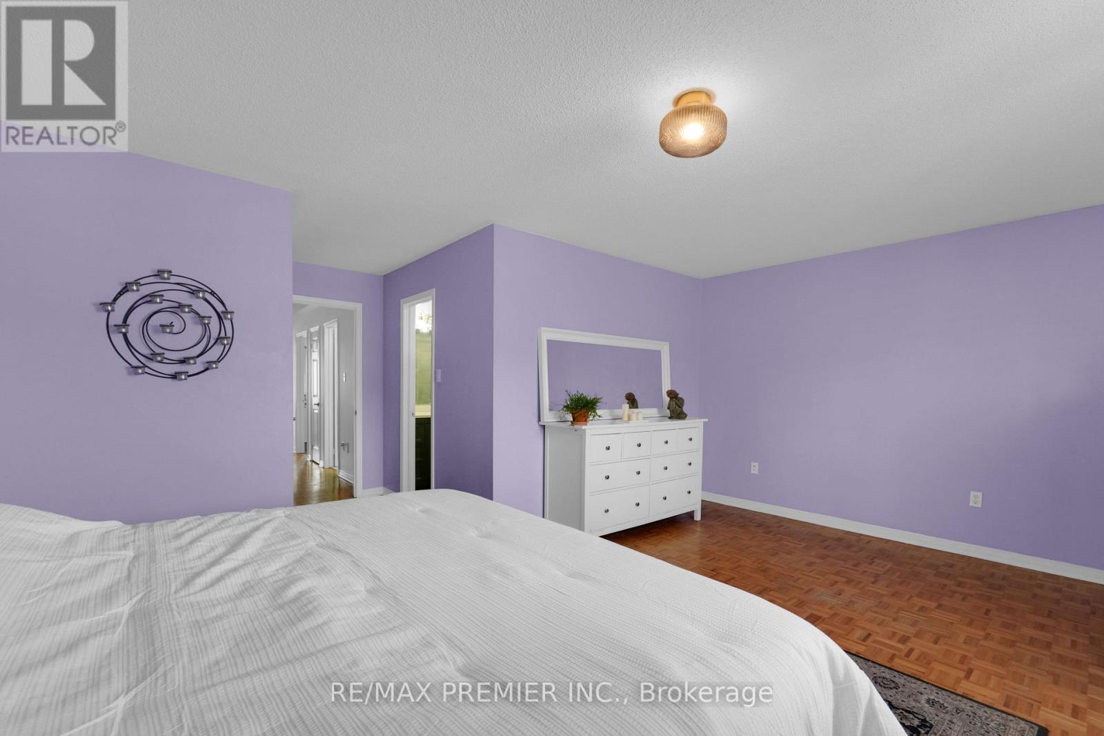 15 Michelle Drive, Vaughan, Ontario  L4L 9B8 - Photo 22 - N12896838