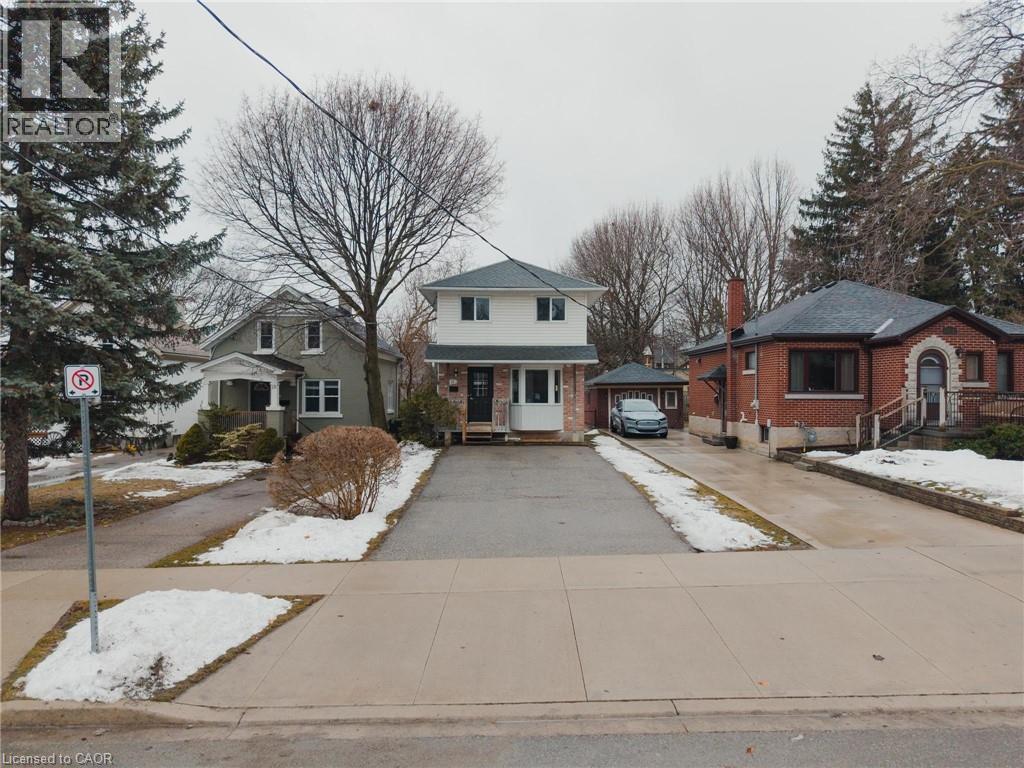 23 Talbot Street, Kitchener, Ontario  N2M 2A8 - Photo 2 - 40812570