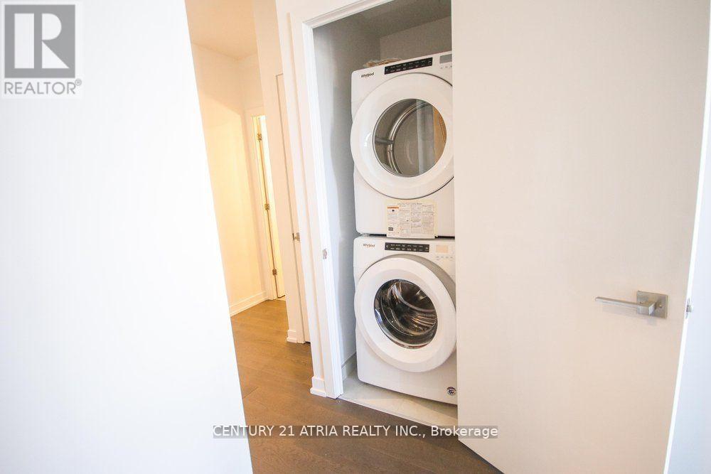 101 - 35 Wabash Avenue, Toronto, Ontario  M6R 0A9 - Photo 13 - W12896686