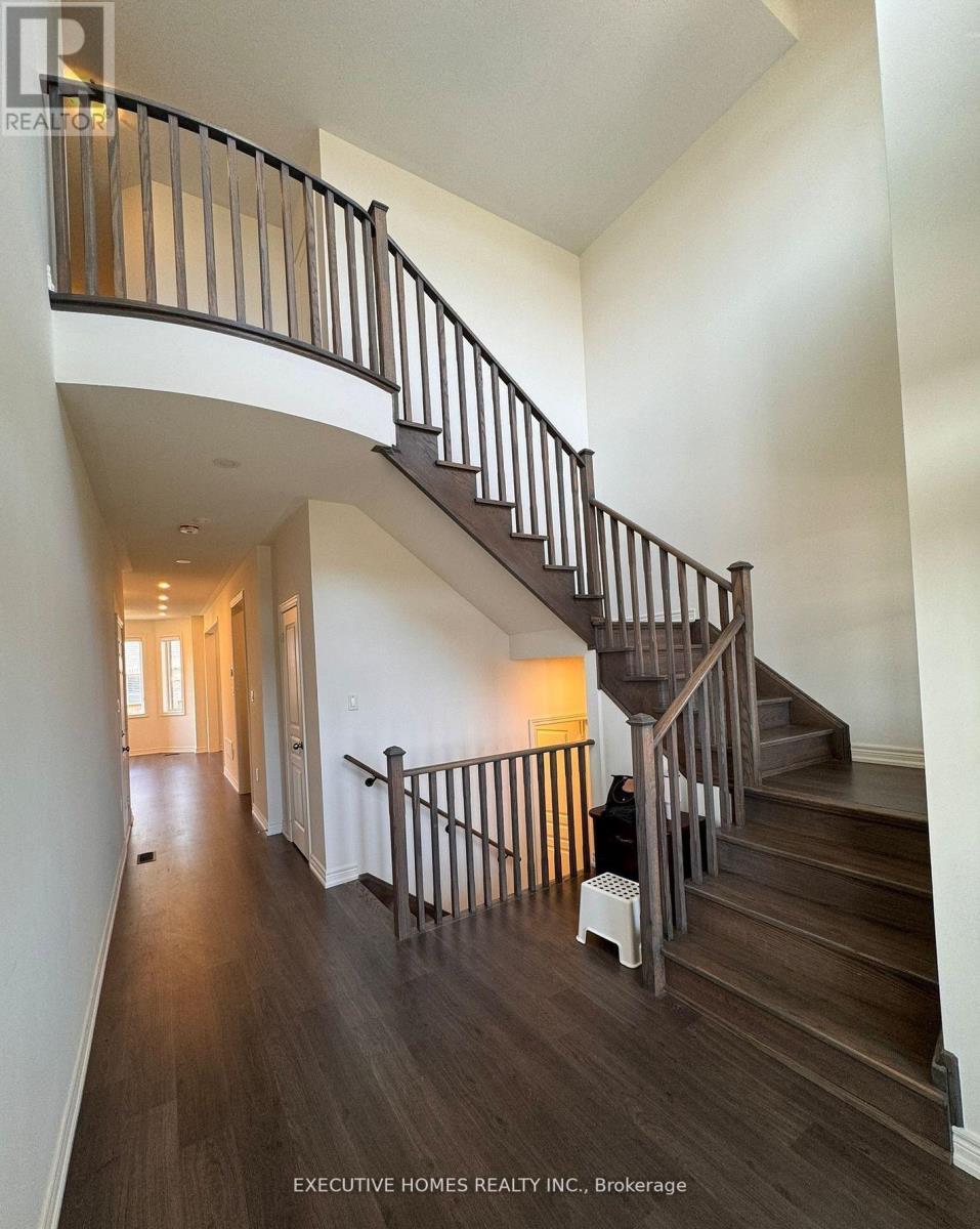 506 Threshing Mill Boulevard, Oakville, Ontario  L6H 0S9 - Photo 12 - W12896700