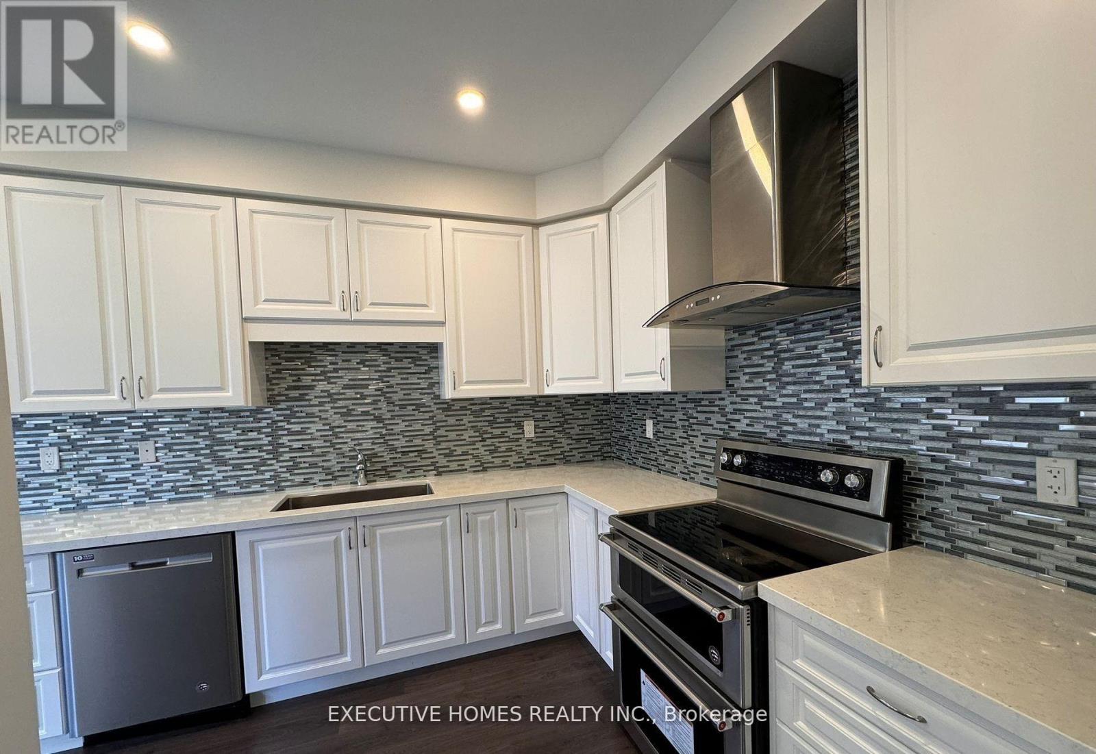 506 Threshing Mill Boulevard, Oakville, Ontario  L6H 0S9 - Photo 5 - W12896700