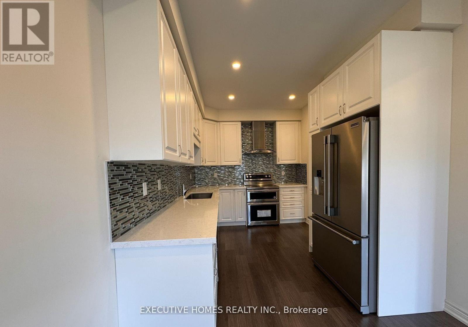 506 Threshing Mill Boulevard, Oakville, Ontario  L6H 0S9 - Photo 7 - W12896700