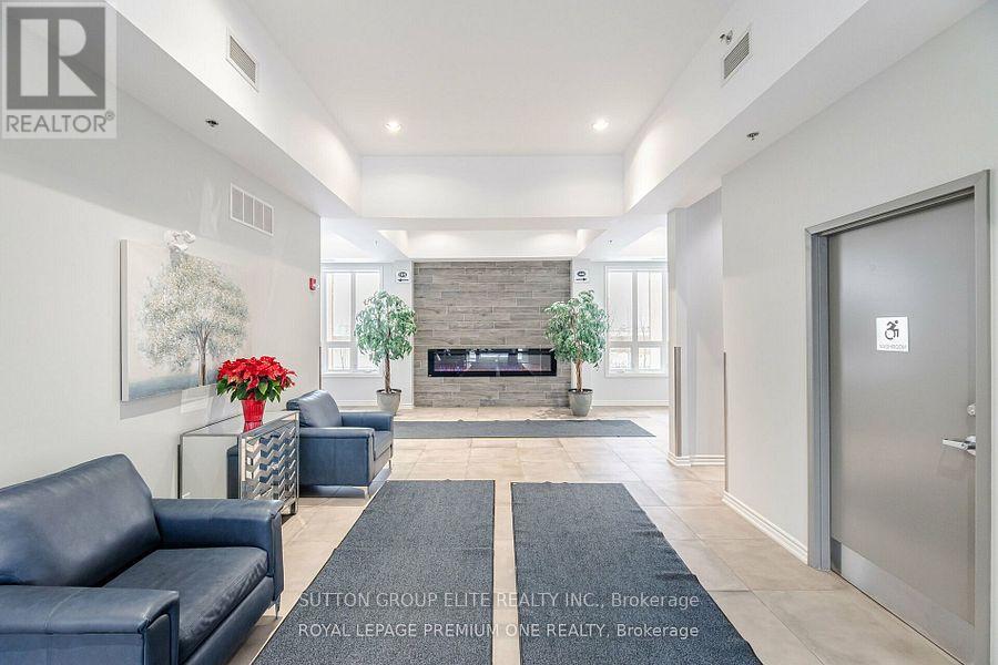 111 - 1360 Costigan Road, Milton, Ontario  L9T 8X6 - Photo 3 - W12896716