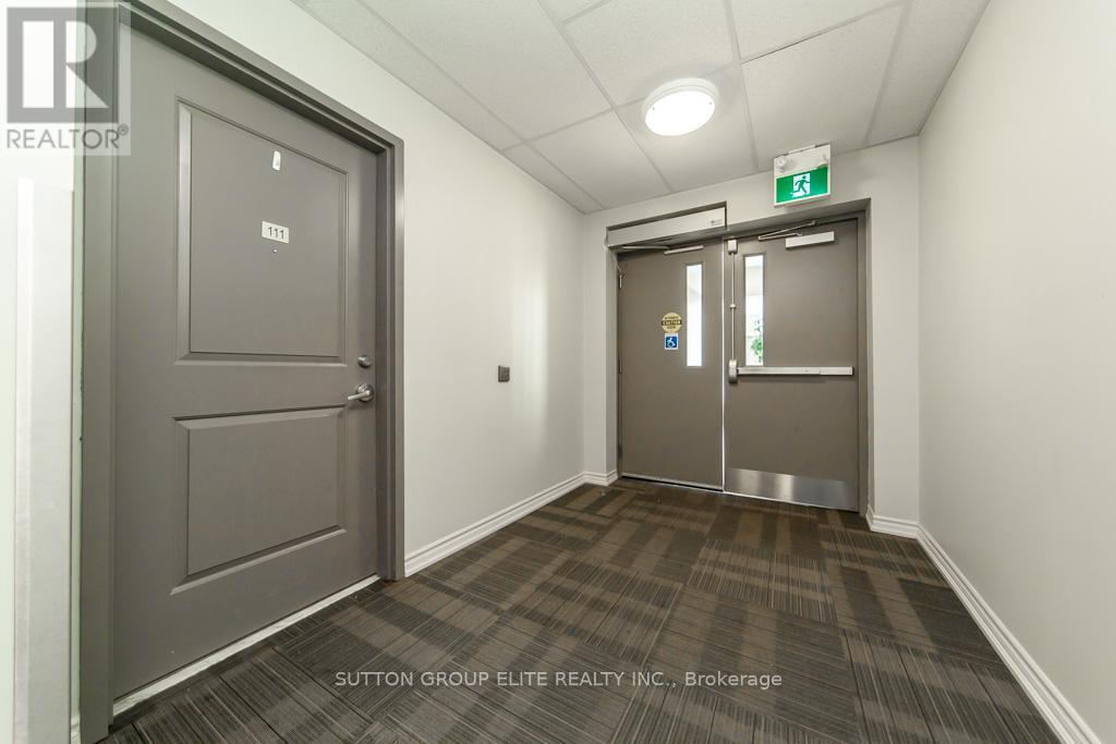 111 - 1360 Costigan Road, Milton, Ontario  L9T 8X6 - Photo 5 - W12896716