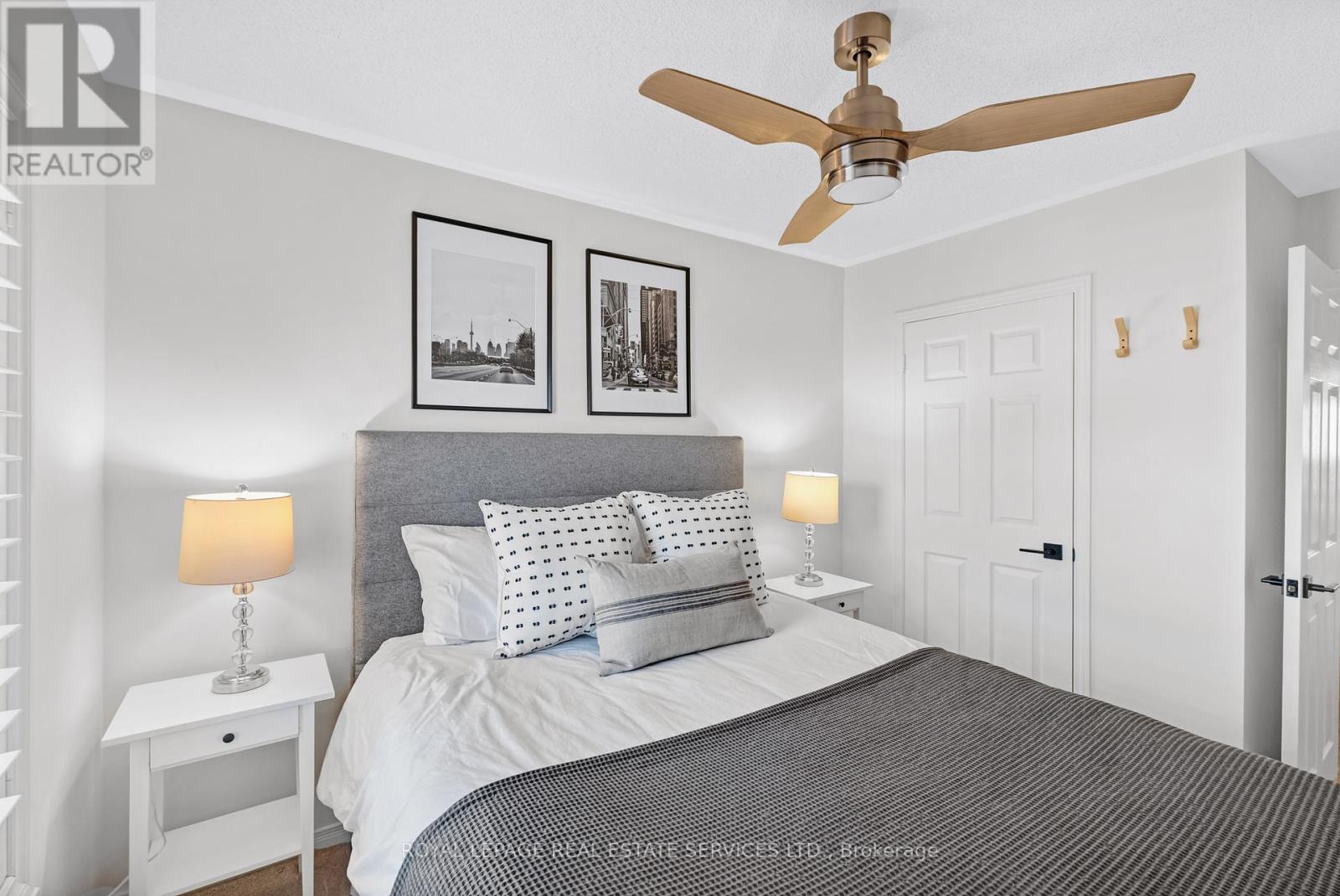 1824 Mccoy Avenue, Burlington, Ontario  L7L 7M1 - Photo 33 - W12896738