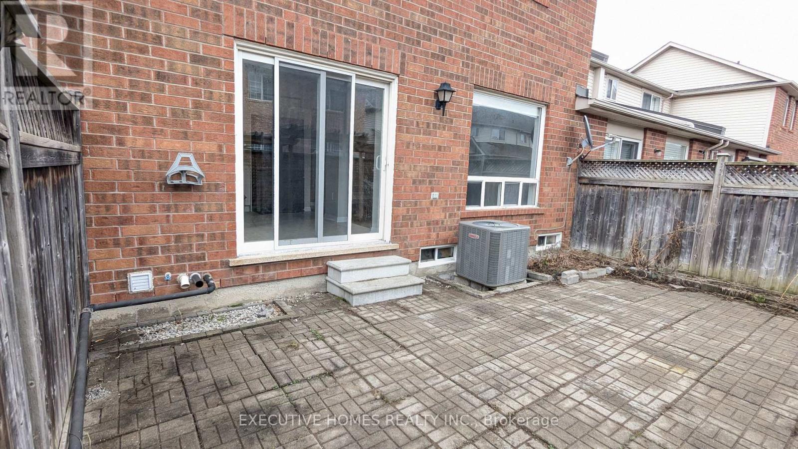 676 Hamilton Crescent, Milton, Ontario  L9T 6H1 - Photo 35 - W12896772