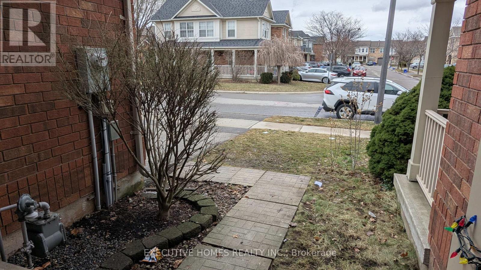 676 Hamilton Crescent, Milton, Ontario  L9T 6H1 - Photo 4 - W12896772