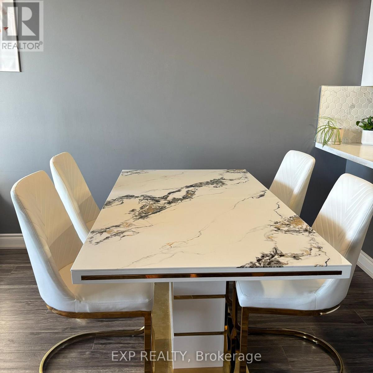 2009 - 236 Albion Road, Toronto, Ontario  M9W 6A6 - Photo 8 - W12896796