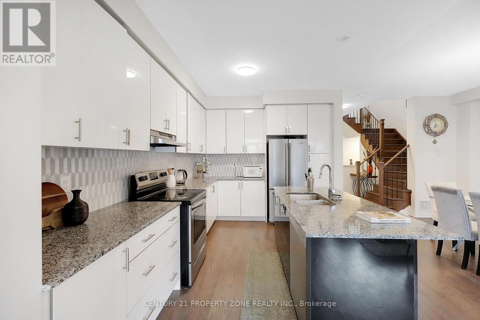 447 Izumi Gate, Milton, Ontario  L9E 1J8 - Photo 10 - W12896814