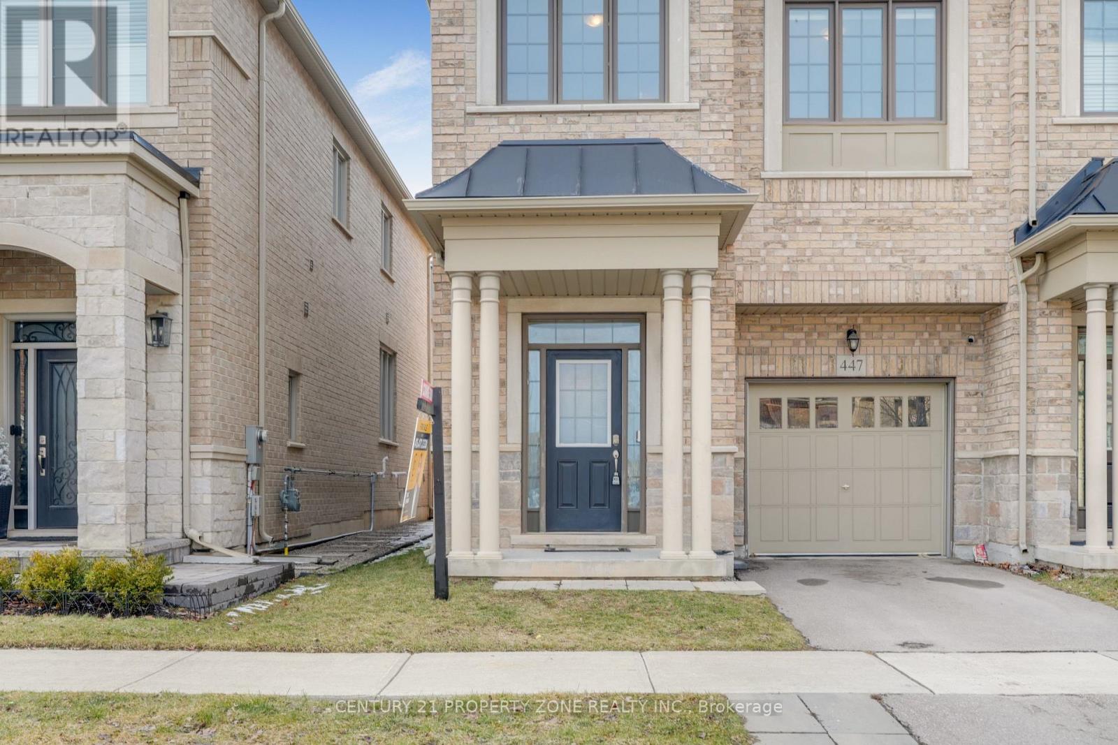 447 Izumi Gate, Milton, Ontario  L9E 1J8 - Photo 4 - W12896814