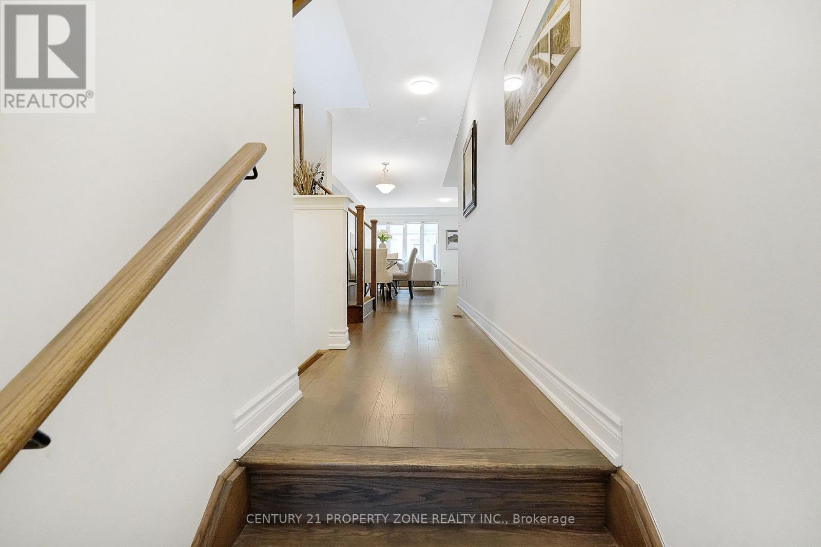 447 Izumi Gate, Milton, Ontario  L9E 1J8 - Photo 7 - W12896814