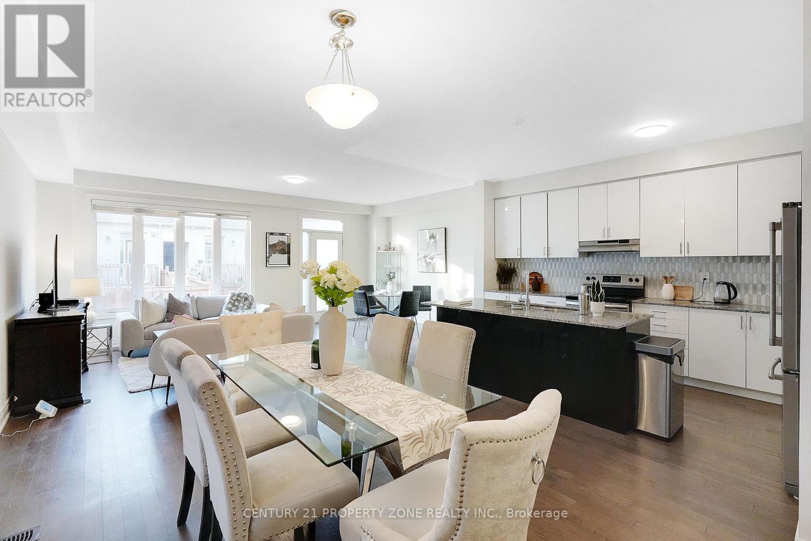 447 Izumi Gate, Milton, Ontario  L9E 1J8 - Photo 9 - W12896814