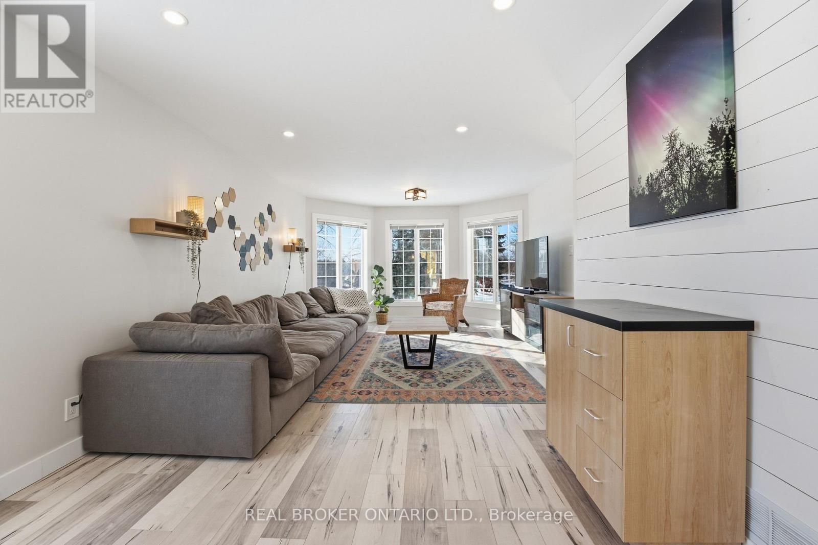 1391 Sutherland Drive, Ottawa, Ontario  K4M 1B3 - Photo 17 - X12895506