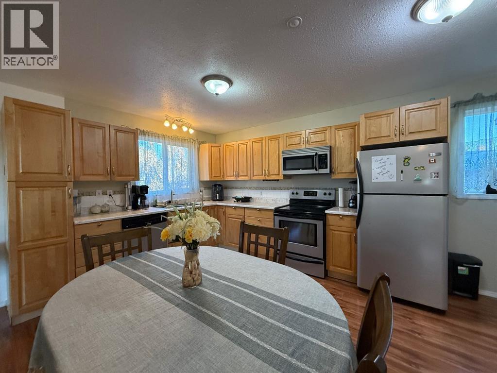 4845 56th Avenue, High Prairie, Alberta  T0G 1E0 - Photo 9 - A2272386