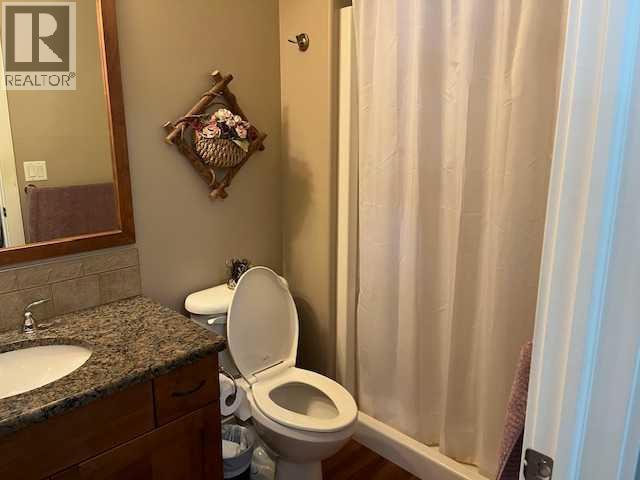 204, 85 Terrace Drive Ne, Medicine Hat, Alberta  T1C 0B1 - Photo 11 - A2294012