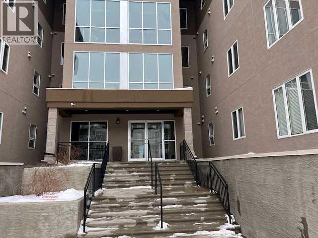 204, 85 Terrace Drive Ne, Medicine Hat, Alberta  T1C 0B1 - Photo 4 - A2294012