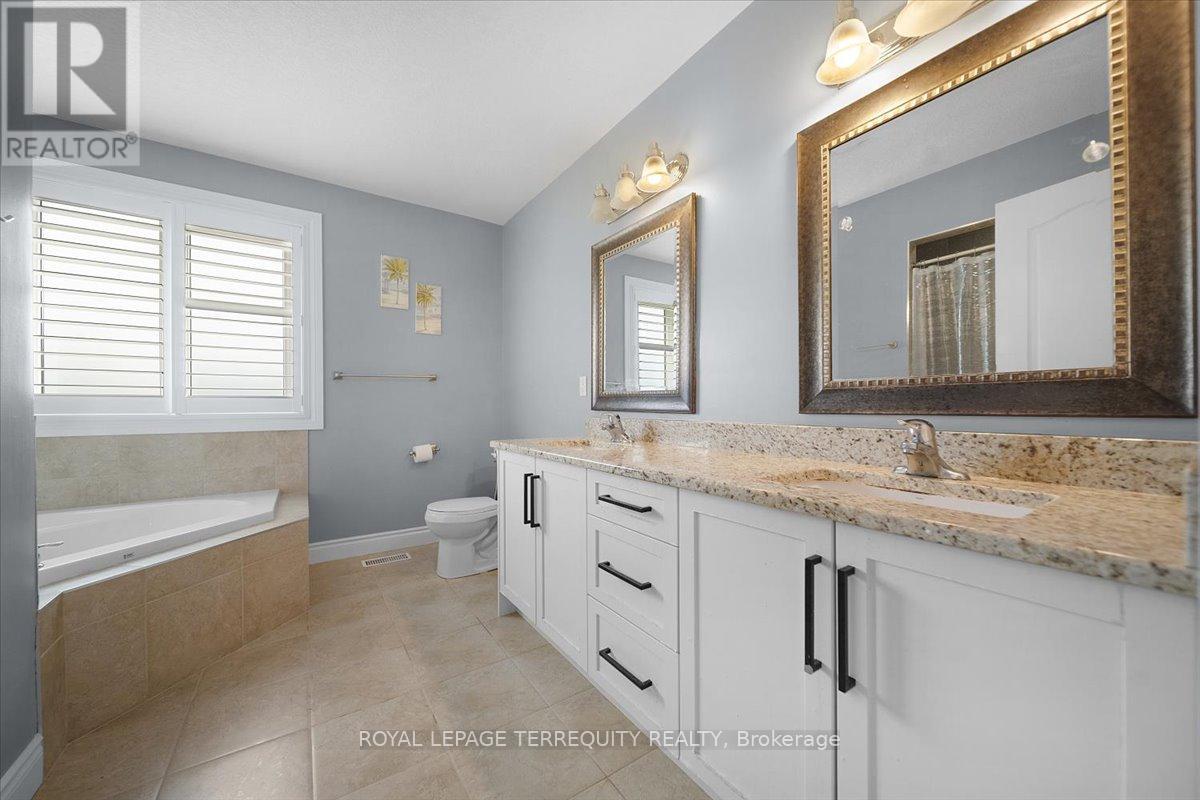 131 Maple Bush Drive, Cambridge, Ontario  N1T 0B7 - Photo 21 - X12896662