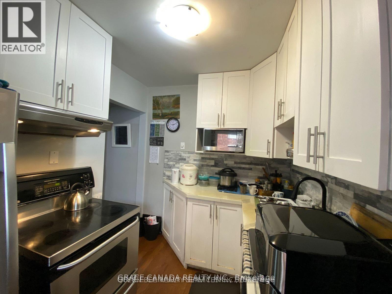 Main Level - 4765 Sixth Avenue, Niagara Falls (Cherrywood), Ontario  L2E 4T6 - Photo 4 - X12896692