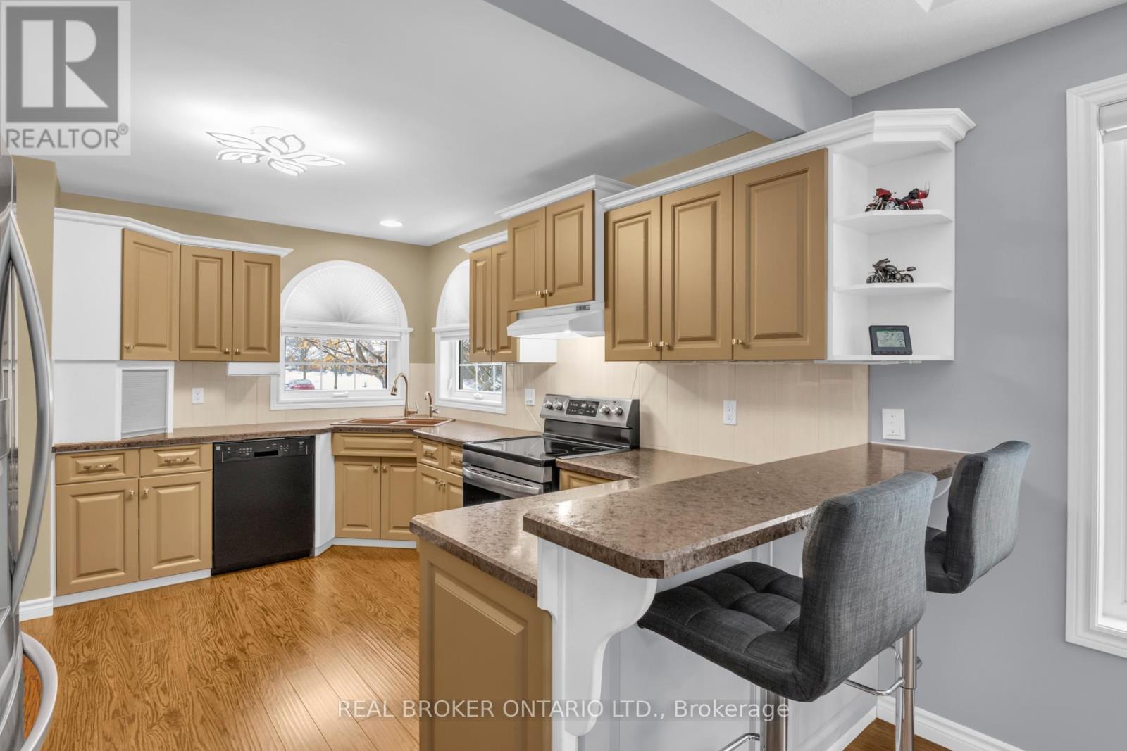 13 Burlwood Drive, Woolwich, Ontario  N3B 3L2 - Photo 14 - X12896784