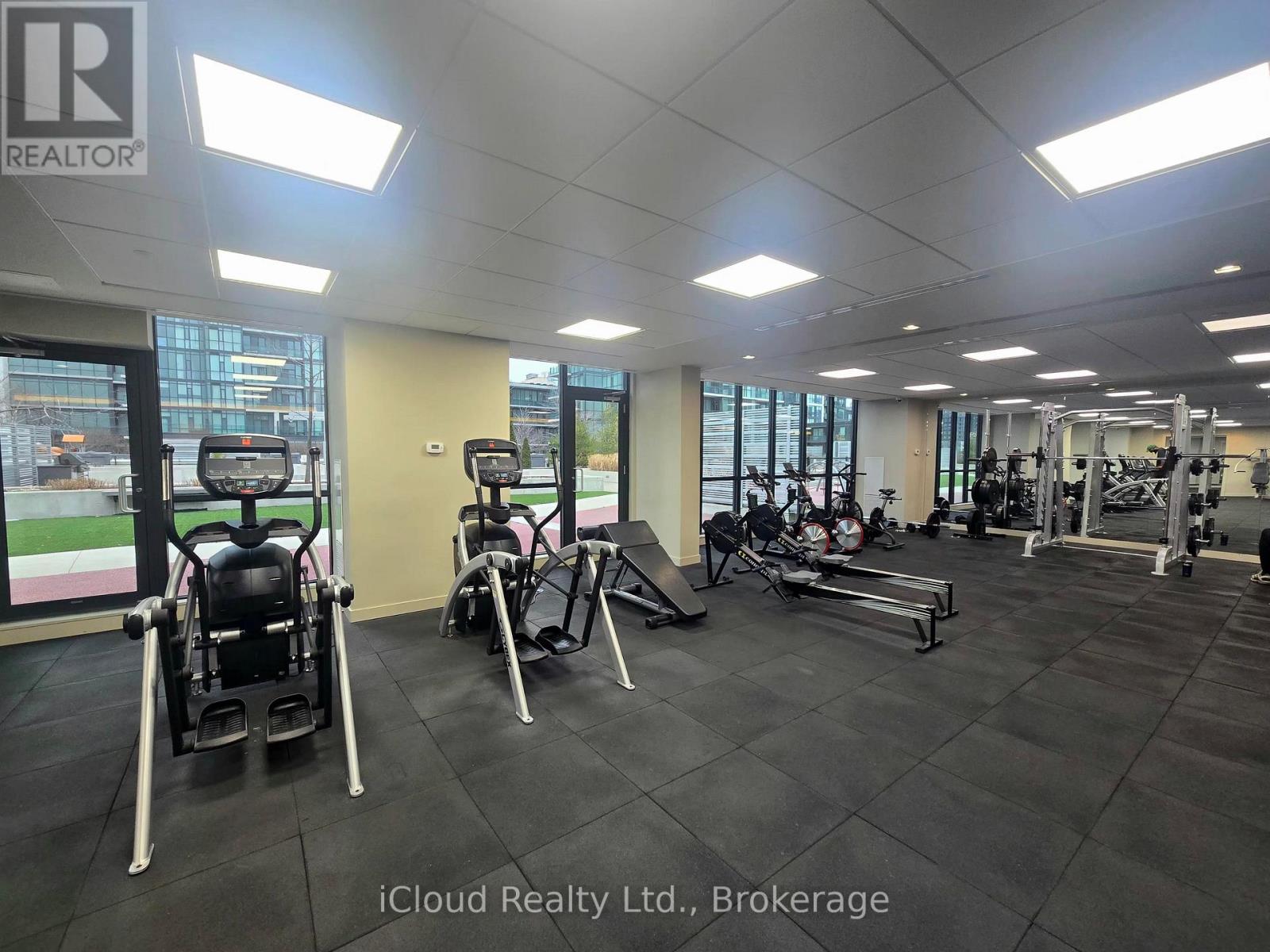 1416 - 4055 Parkside Village Drive, Mississauga, Ontario  L5B 0K8 - Photo 10 - W12896844