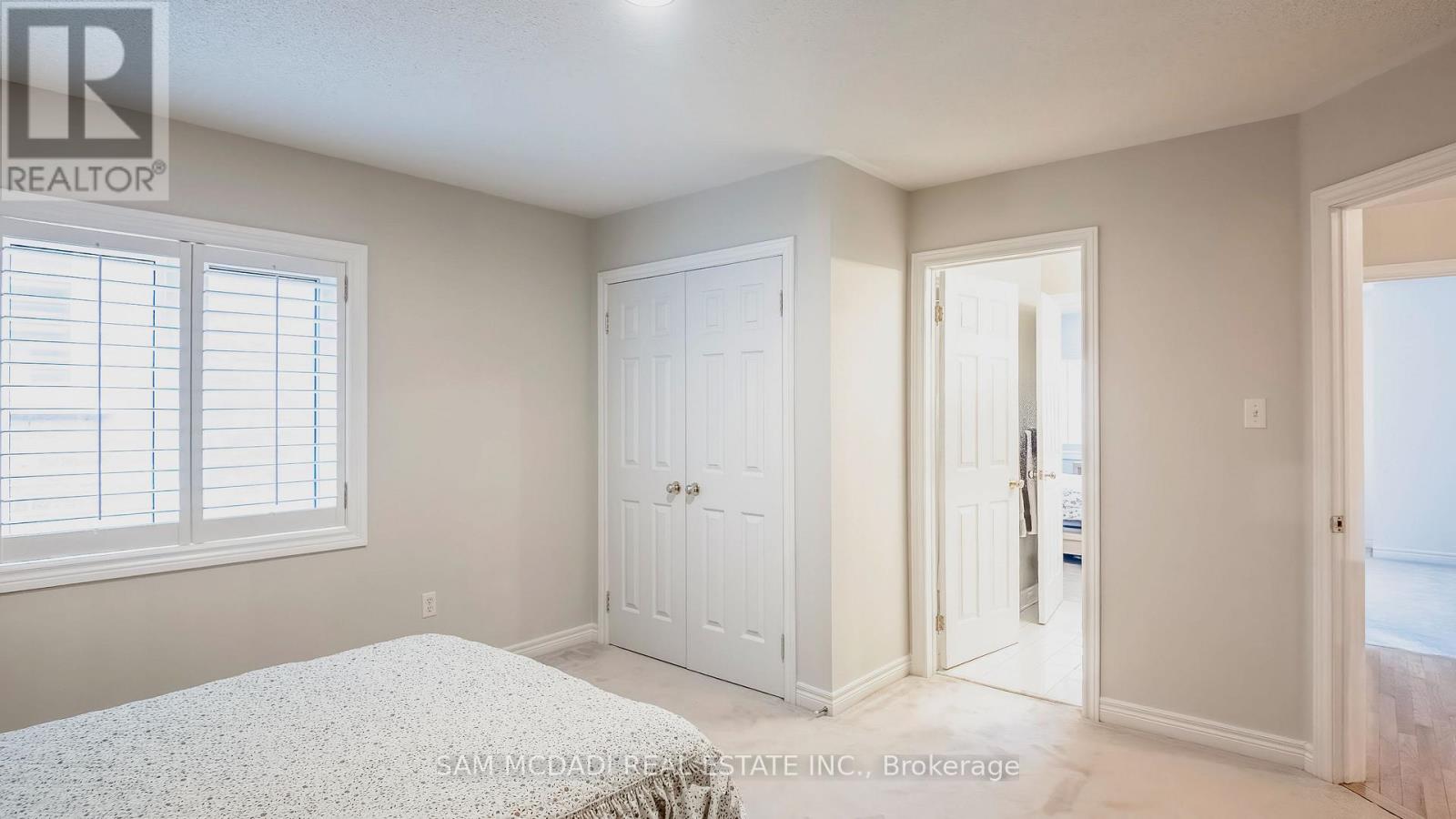 5396 Planter's Wd Court, Mississauga, Ontario  L5M 5V2 - Photo 23 - W12872914