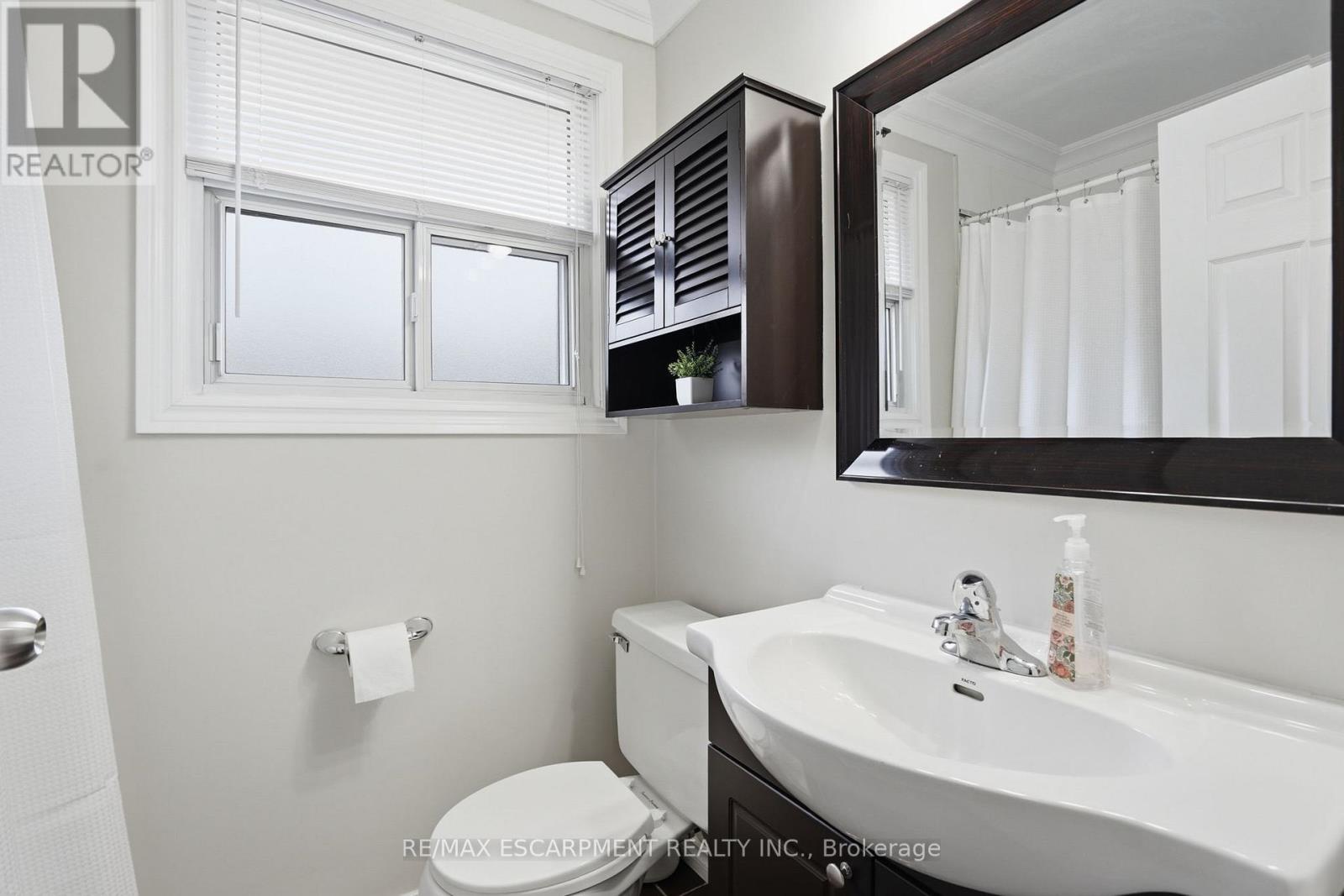 7 - 914 Mohawk Road, Hamilton, Ontario  L8T 2R8 - Photo 24 - X12894662