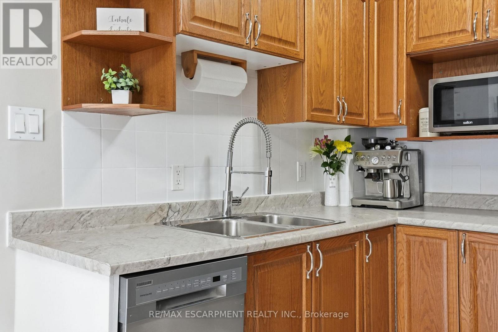 7 - 914 Mohawk Road, Hamilton, Ontario  L8T 2R8 - Photo 13 - X12894662