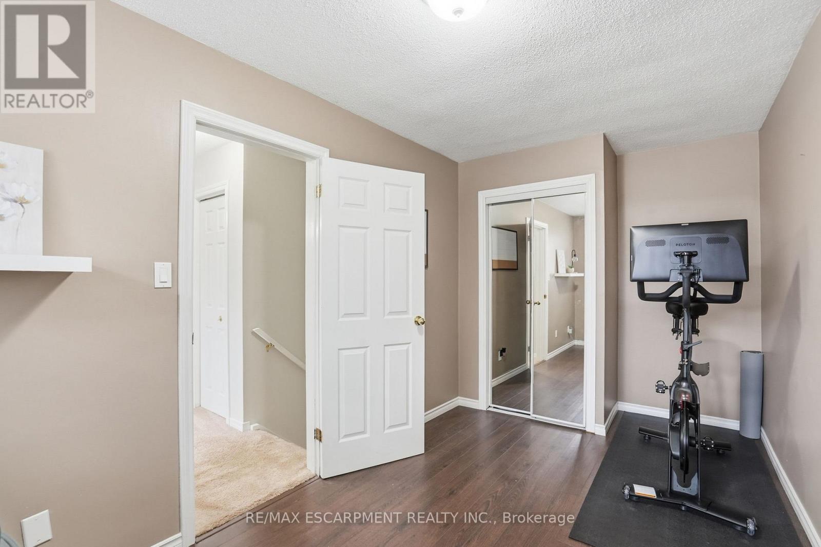 7 - 914 Mohawk Road, Hamilton, Ontario  L8T 2R8 - Photo 23 - X12894662