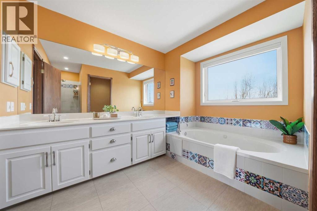 238039 44 Street E, Rural Foothills County, Alberta  T1S 3R3 - Photo 17 - A2290349