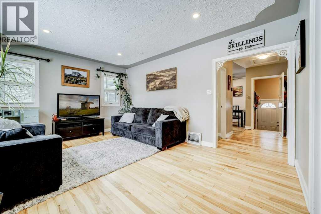 1112 17 Street S, Lethbridge, Alberta  T1K 1Y1 - Photo 5 - A2288511