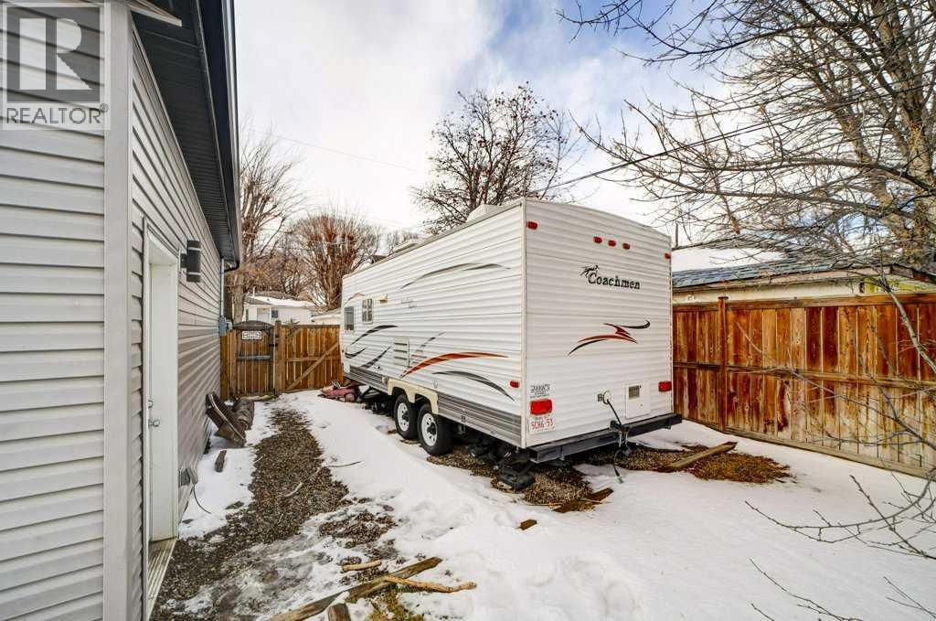 1112 17 Street S, Lethbridge, Alberta  T1K 1Y1 - Photo 38 - A2288511