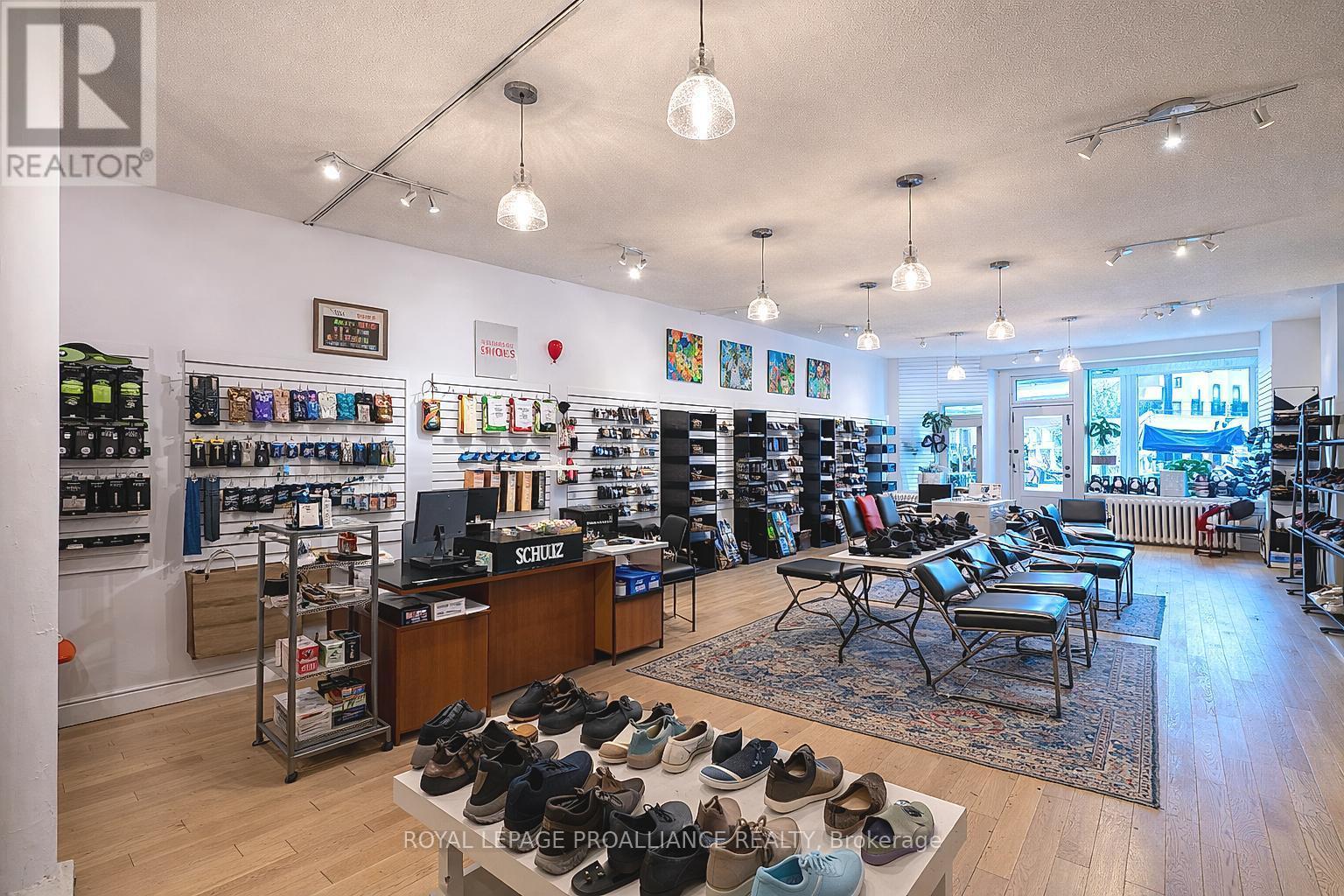 26 Walton Street, Port Hope, Ontario  L1A 1N1 - Photo 18 - X12896866