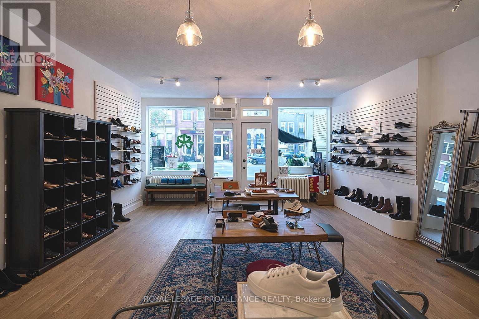 26 Walton Street, Port Hope, Ontario  L1A 1N1 - Photo 6 - X12896866