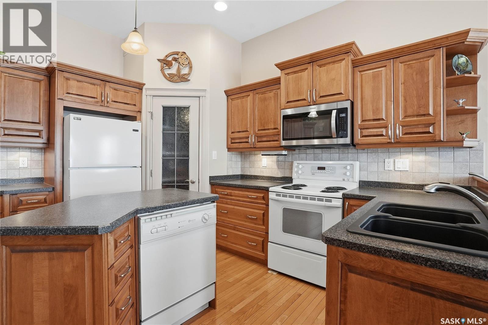 114 802 Heritage Crescent, Saskatoon, Saskatchewan  S7H 5T3 - Photo 16 - SK030517