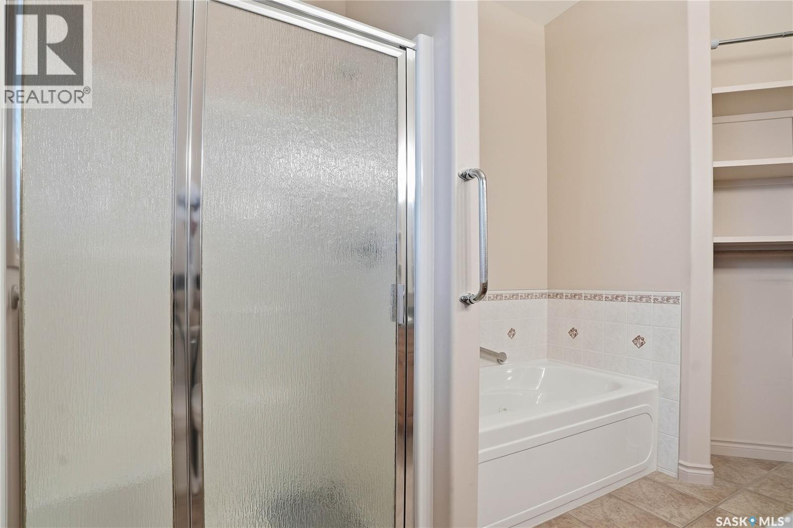 114 802 Heritage Crescent, Saskatoon, Saskatchewan  S7H 5T3 - Photo 27 - SK030517