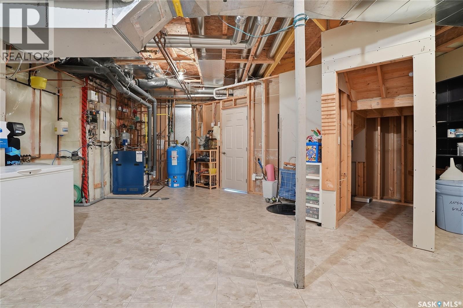 114 802 Heritage Crescent, Saskatoon, Saskatchewan  S7H 5T3 - Photo 45 - SK030517