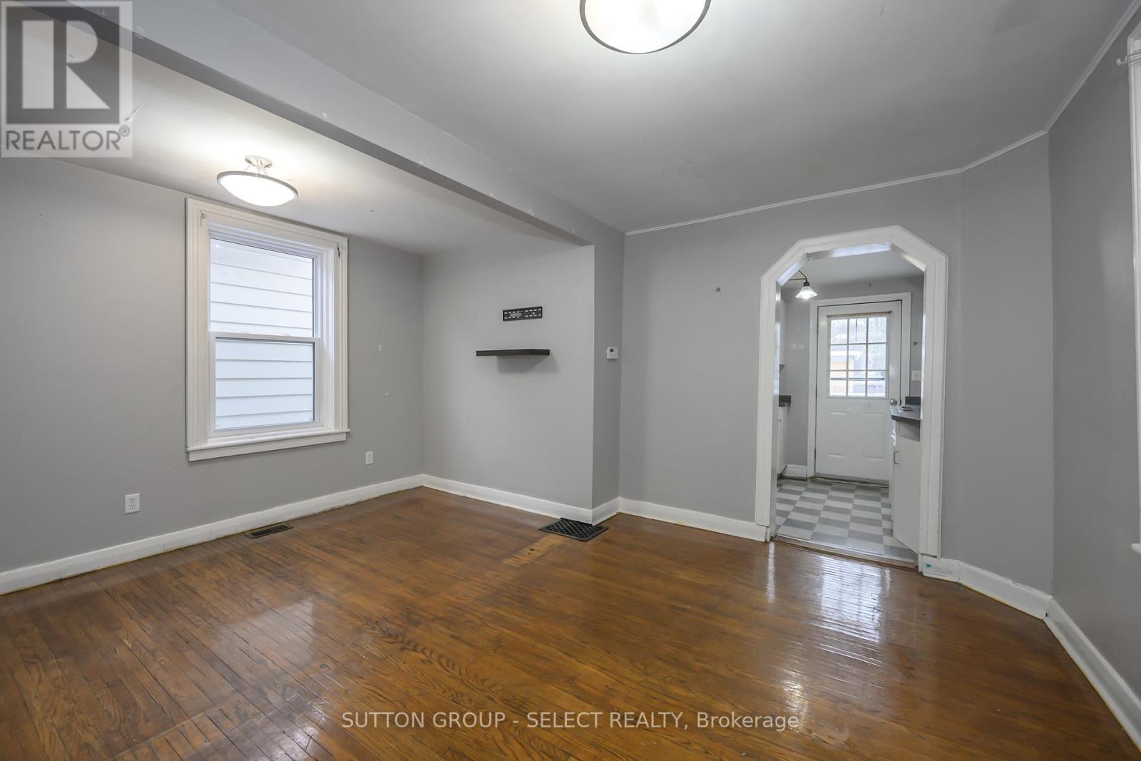 124 Edward Street, London South, Ontario  N6C 3H9 - Photo 6 - X12896984