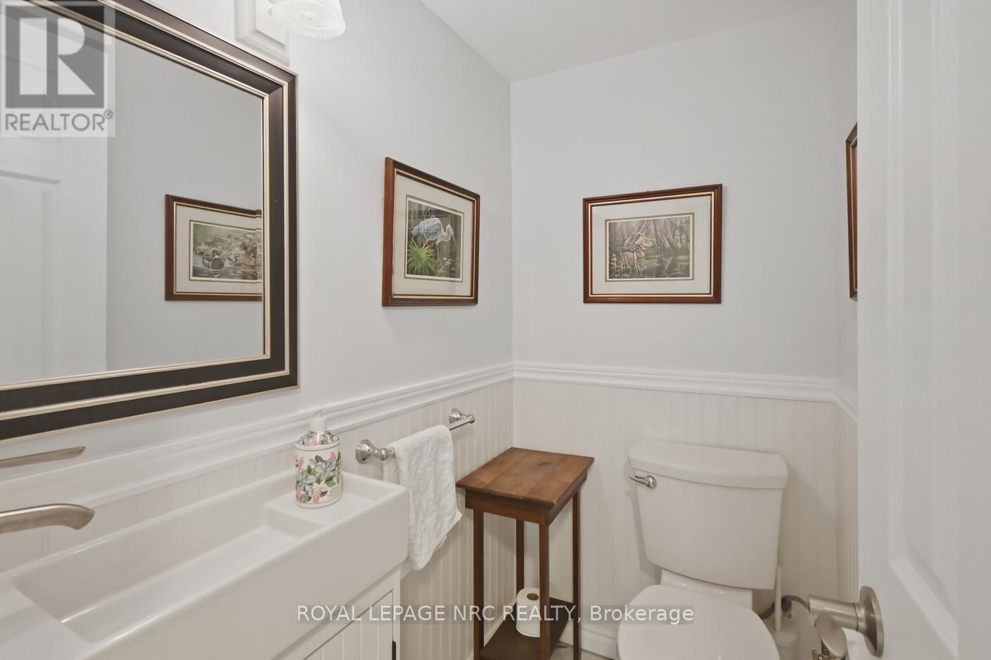 14 Terrace Avenue, Welland (Broadway), Ontario  L3C 2C4 - Photo 25 - X12808136