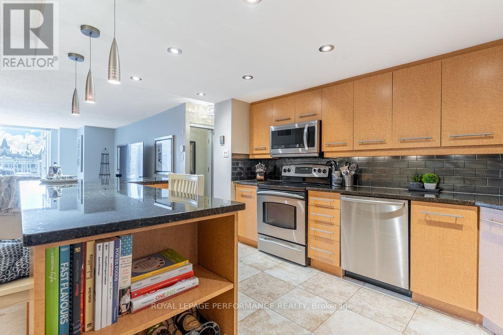 1401 - 160 George Street, Ottawa, Ontario  K1N 9M2 - Photo 10 - X12896914