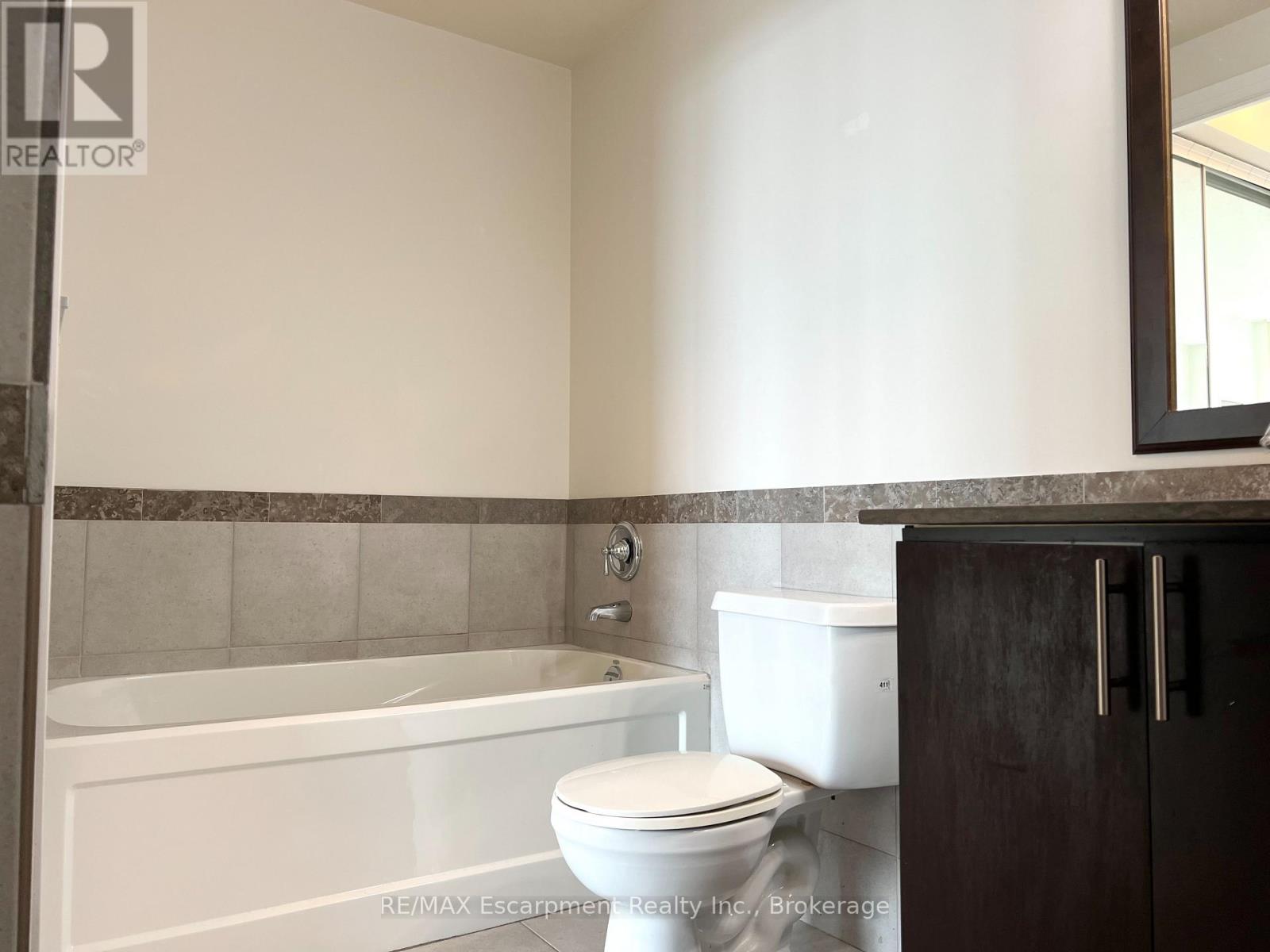 1309 - 1055 Southdown Road, Mississauga, Ontario  L5J 0A3 - Photo 21 - W12896908