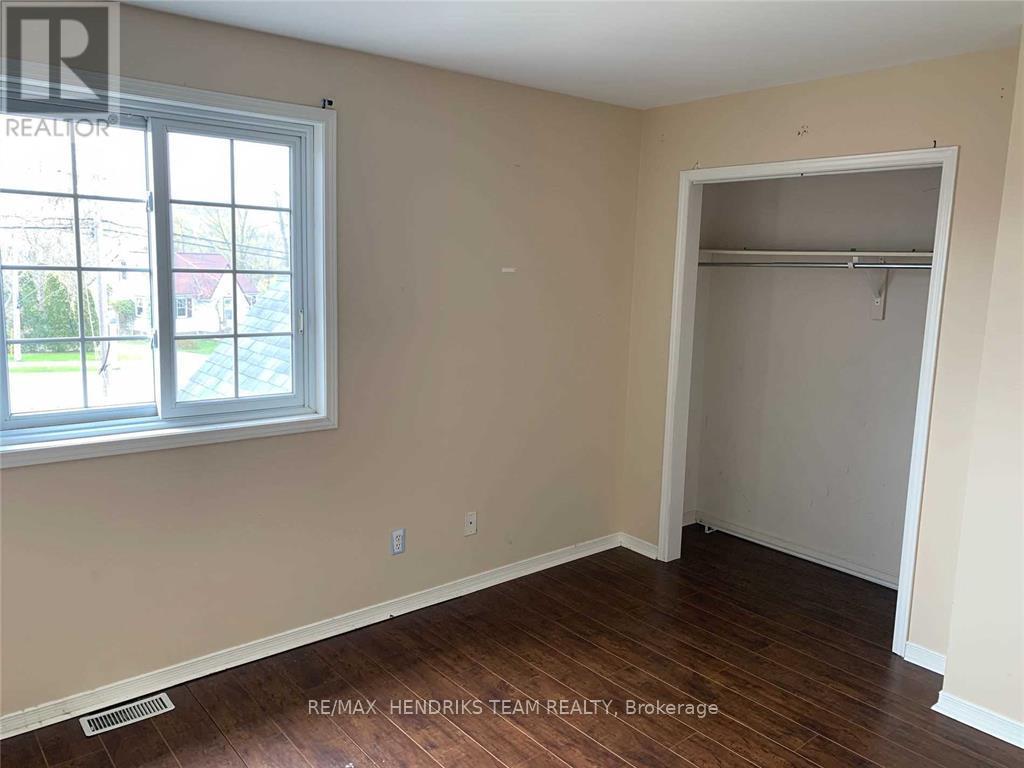 308 Oakdale Avenue, St. Catharines, Ontario  L2P 2T5 - Photo 6 - X12896960