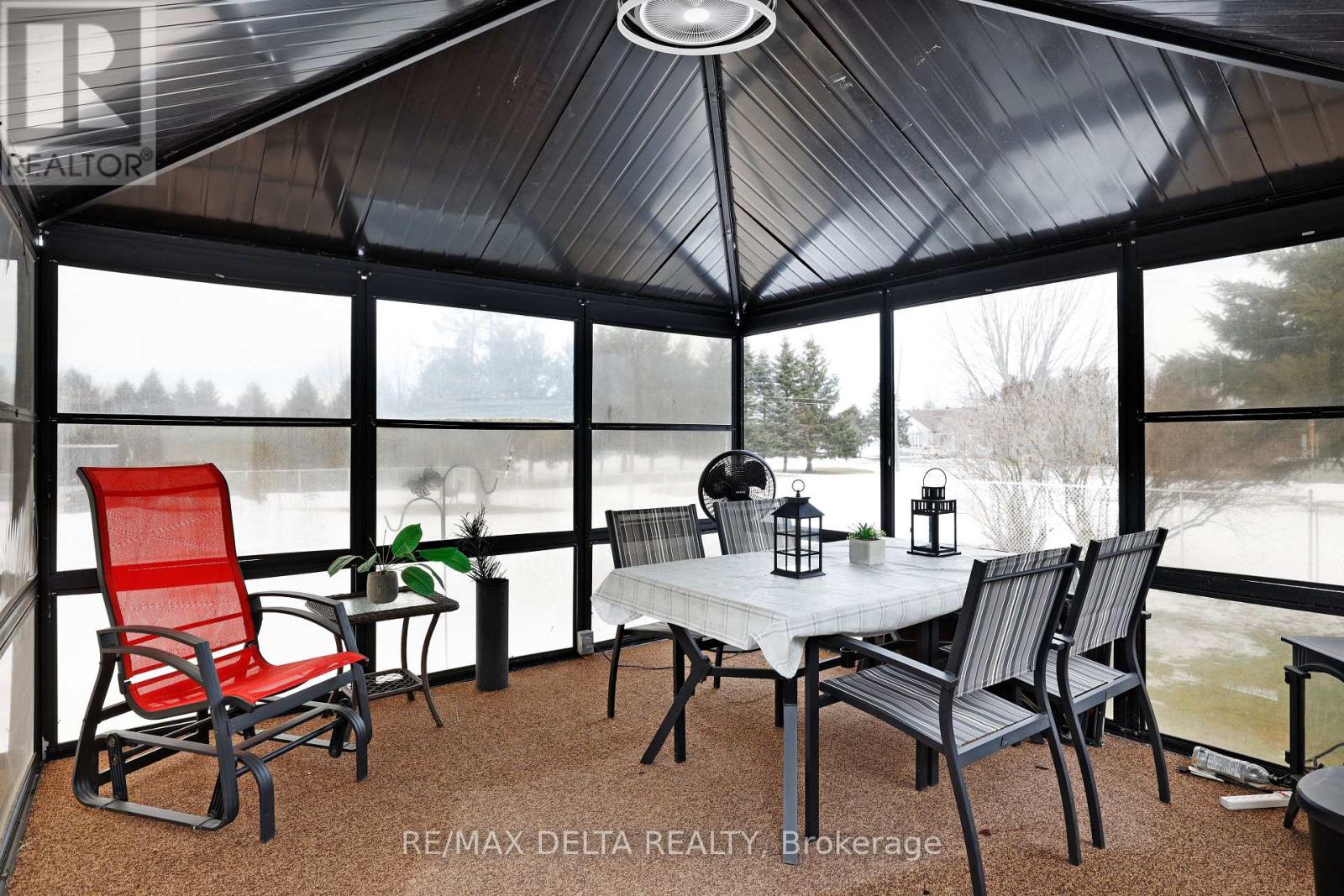 2031 Devine Road, Ottawa, Ontario  K0A 3H0 - Photo 28 - X12869296