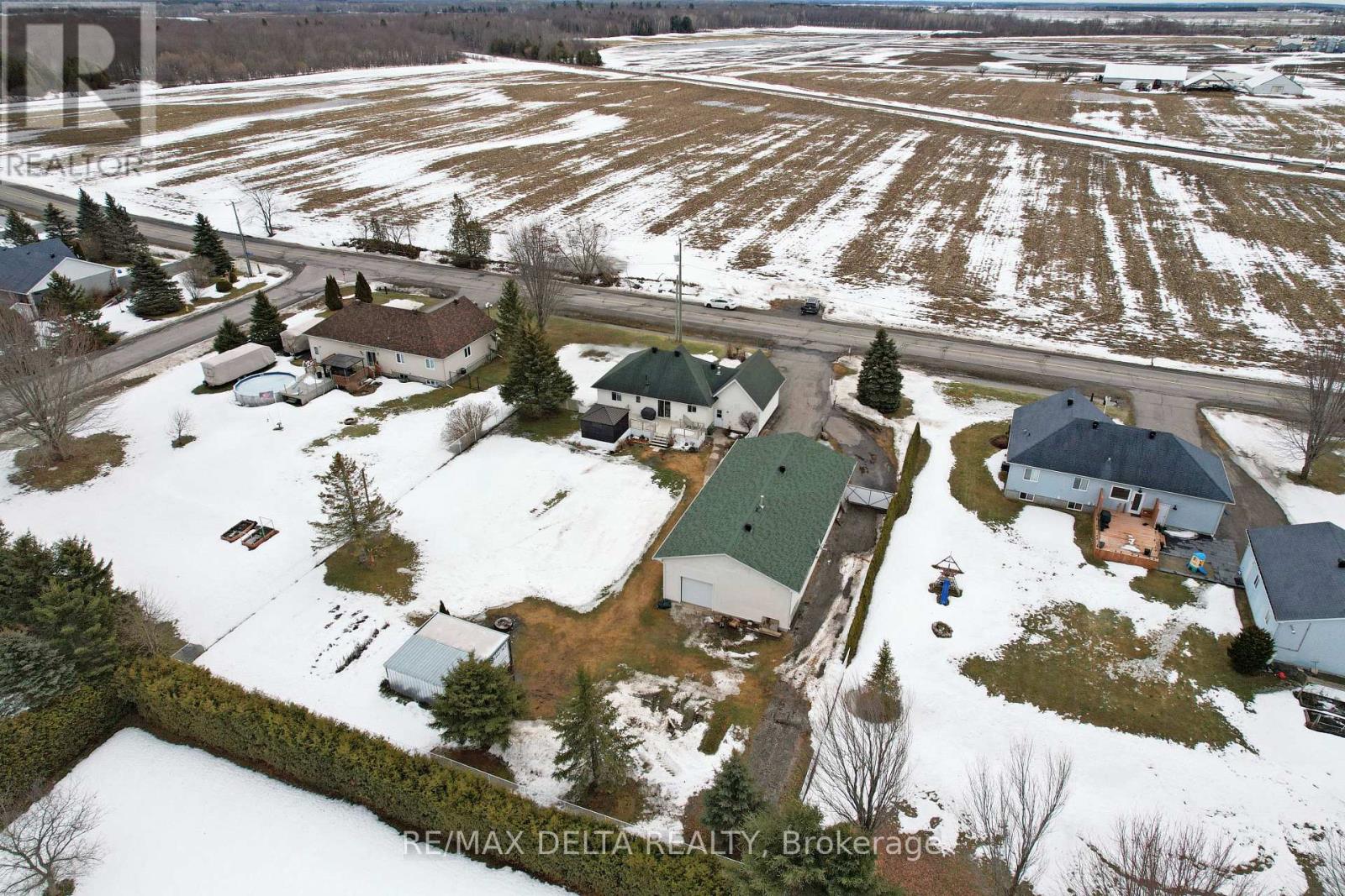 2031 Devine Road, Ottawa, Ontario  K0A 3H0 - Photo 37 - X12869296