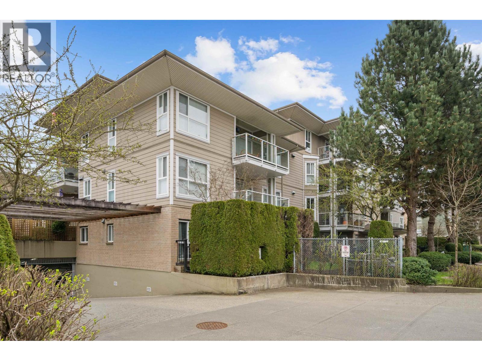 213 22255 122 Avenue, Maple Ridge, British Columbia  V2X 3X8 - Photo 3 - R3101154