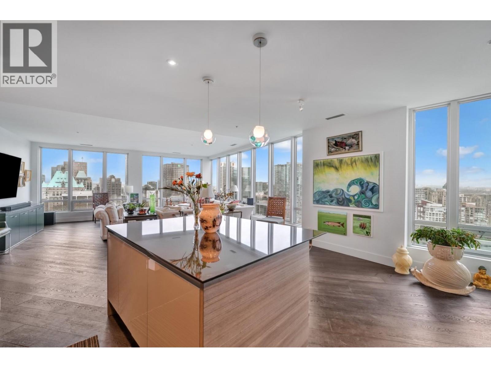 2106 989 Nelson Street, Vancouver, British Columbia  V6Z 2S1 - Photo 1 - R3101157