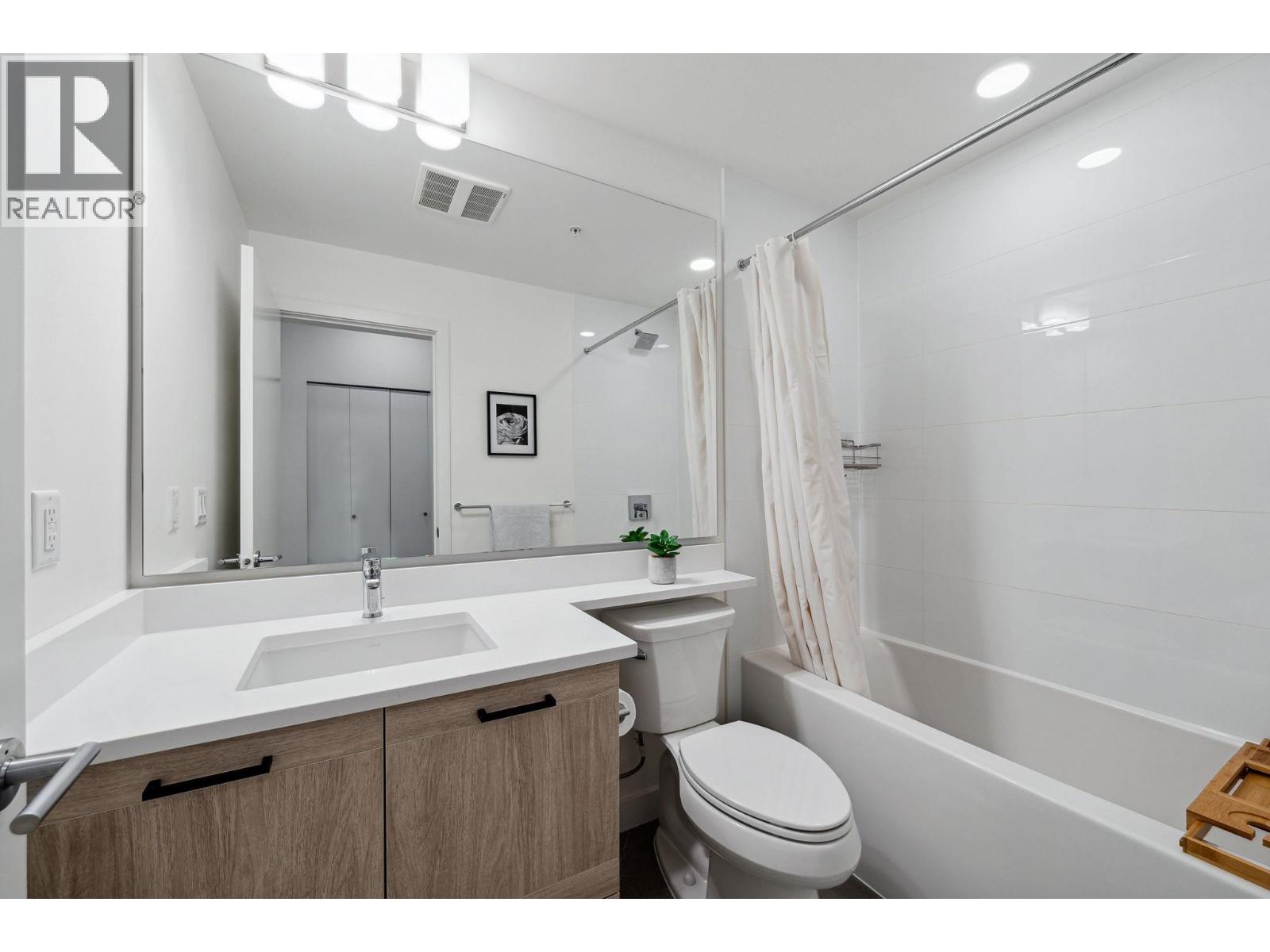 417 7579 16th Street, Burnaby, British Columbia  V3N 0H7 - Photo 22 - R3101172